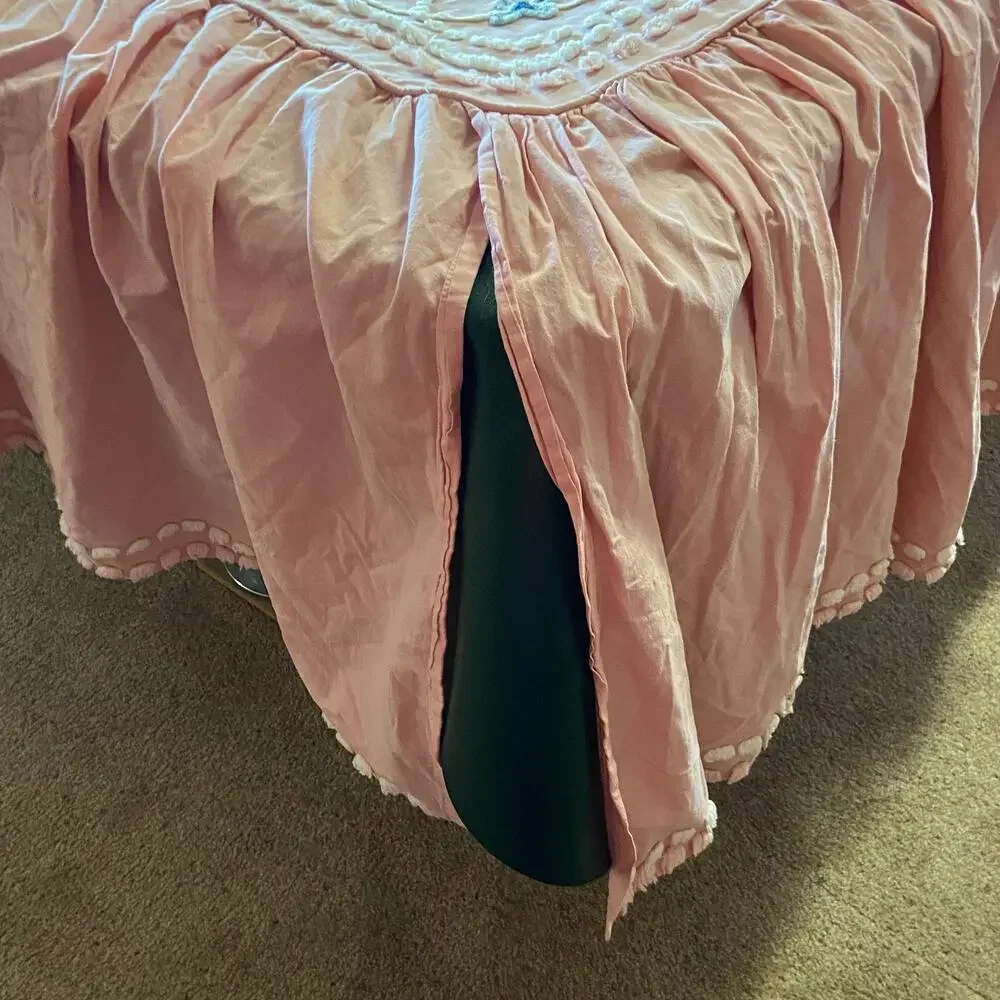 Vtg Cabin Crafts Needle Tuft Chenille Bedspread Full Size Ruffle Pink Floral